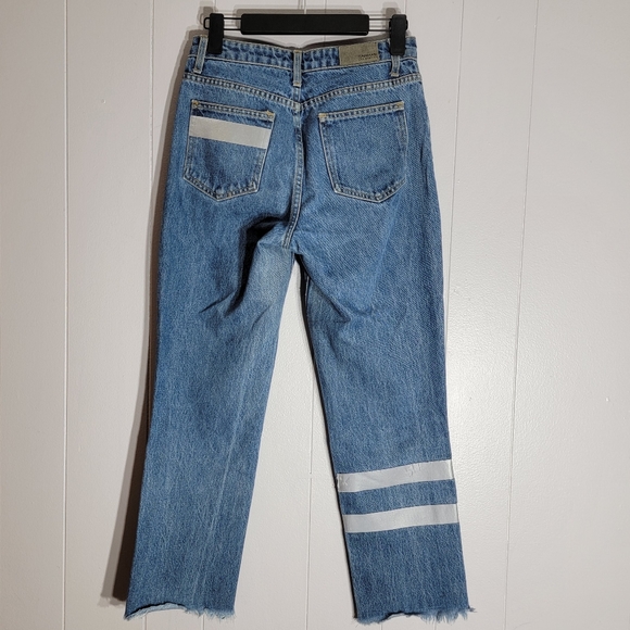 4 for $20 Carmar High Waist Cropped Raw Hem Reflective Strip Jeans Size 26 - Picture 4 of 8